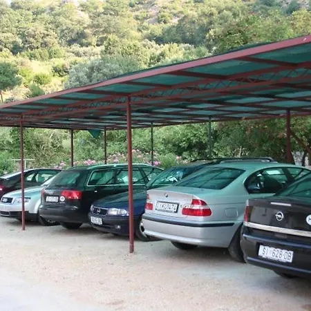& Cakelic Vendégház Mlini
