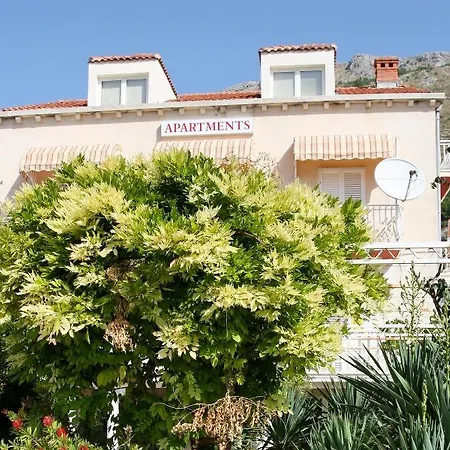 & Cakelic Gæstehus 3*